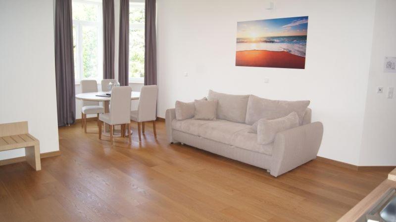 Villa Emilia (Adults Only) Crikvenica Extérieur photo
